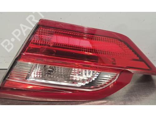 Used Right taillight FORD FIESTA VII (HJ, HF) 1.0 EcoBoost (101 hp) 31633956