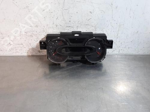 Used Instrument cluster RENAULT TRAFIC III Van (FG_) 2.0 dCi 120 (FGMN) (120 hp) 31324393