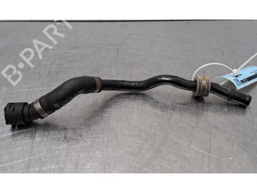 pipe-mercedes-benz-eqa-h243-2021-39153413 main image