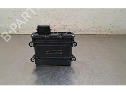 Electronic module TOYOTA COROLLA Estate (_E21_) 1.8 Hybrid (ZWE211W) | BP39230567M83 - Image 2