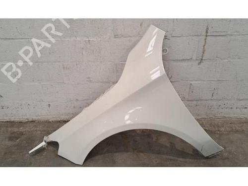 Used Left front fenders MERCEDES-BENZ CLA Coupe (C117) CLA 200 (117.343) (156 hp) 26014150