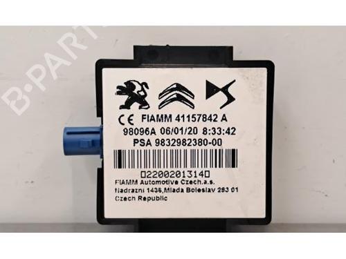 Module électronique DS DS 7 Crossback (J4_, JR_, JC_) E-TENSE 4x4 (J45GBU) (300 hp) 29015724