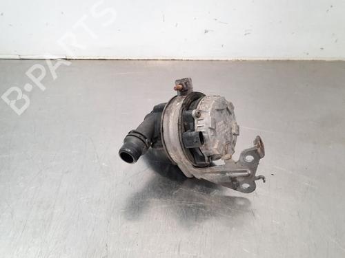 Used Auxiliary water pump MERCEDES-BENZ C-CLASS (W205) C 220 BlueTEC / d (205.003) (163 hp) 17112502