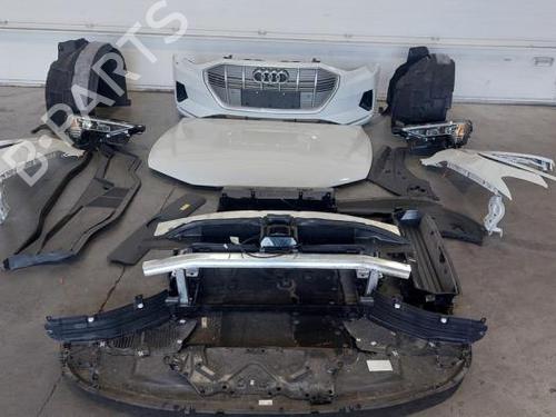 Komplette front AUDI E-TRON (GEN) 55 quattro (408 hp) 28012360