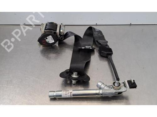 front-right-seatbelt-citroen-c3-aircross-ii-2r_-2c_-2017-39500398 main image
