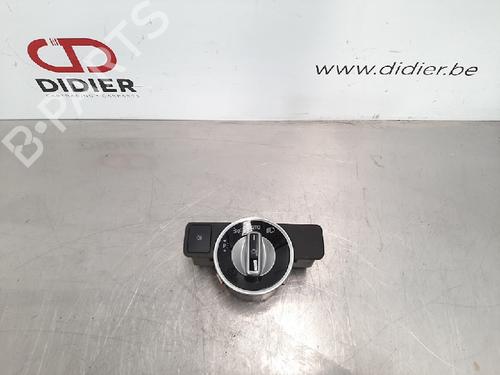 Used Headlight switch MERCEDES-BENZ CLA Coupe (C117) CLA 180 (117.342) (122 hp) 10879351