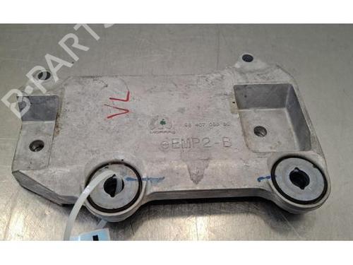 Used Engine mount Engine mount PEUGEOT 5008 III (KA_, KB_, KC_) e-210 (213 hp) 33753229 33753229