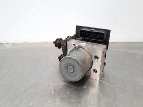 Used ABS pump AUDI A5 Convertible (8F7) 2.0 TDI (177 hp) 23578503