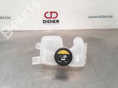 Used Expansion tank Expansion tank VOLVO XC60 II (246) T8 Hybrid AWD (390 hp) 10893278 10893278