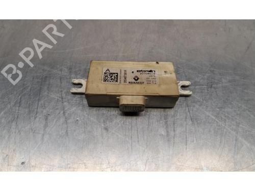 Module électronique RENAULT SCENIC E-TECH PHASE I EV87 (218 hp) 29817861