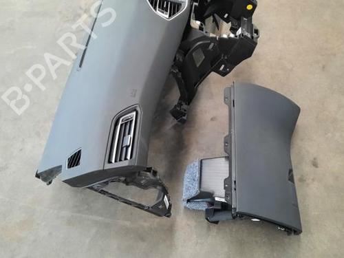 Dashboard PEUGEOT 308 SW II (LC_, LJ_, LR_, LX_, L4_) 1.6 HDi 92 | BP23643114C46 