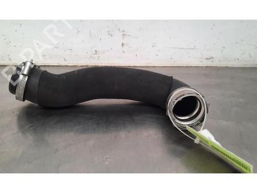 Intercooler pipe PEUGEOT 308 III (FB_, FH_, FP_, F3_, FM_) Hybrid 136 (FPHPYC) | BP24918953M127 