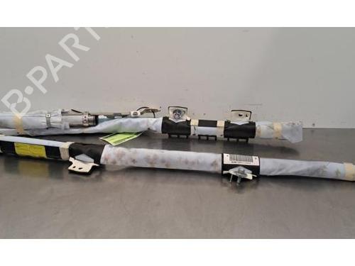 Used Right curtain airbag HYUNDAI i20 III (BC3, BI3) 1.0 T-GDI (101 hp) 31655829