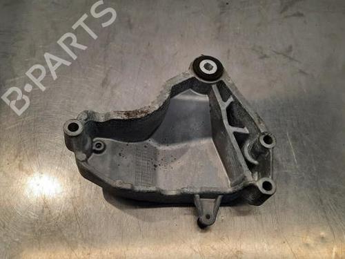 Support MERCEDES-BENZ CLA Coupe (C117) CLA 180 (117.342) | BP23600530C155
