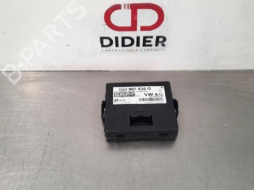 Used Electronic module AUDI A3 Sportback (8VA, 8VF) 2.0 TDI (150 hp) 10885623
