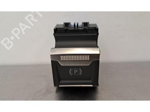 Used Switch PEUGEOT 3008 II SUV (MC_, MR_, MJ_, M4_) 1.5 BlueHDi 130 (131 hp) 29214853
