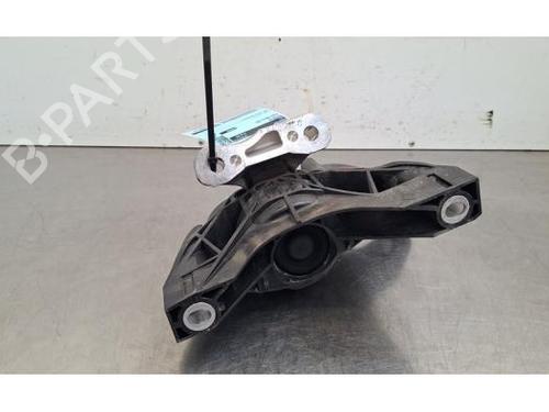 Used Engine mount Engine mount PEUGEOT 3008 II SUV (MC_, MR_, MJ_, M4_) Hybrid4 (M45GBU) (299 hp) 34433719 34433719