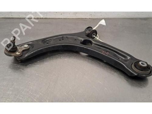 Used Left front suspension arm AUDI Q3 (F3B) 35 TFSI (150 hp) 29234365
