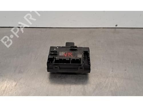 Used Electronic module AUDI Q5 (8RB) 2.0 TDI (150 hp) 31054477