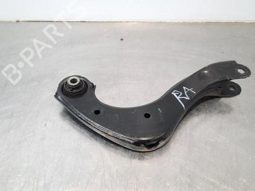 Used Right rear suspension arm TOYOTA C-HR (_X1_) 1.8 Hybrid (ZYX10_, ZYX11_, ZYX10R, ZYX11R) (122 hp) 23578484