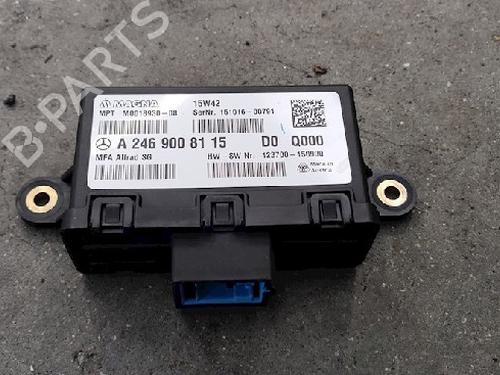 Used Electronic module MERCEDES-BENZ GLA-CLASS (X156) GLA 200 CDI 4-matic (156.902) (136 hp) 10877895