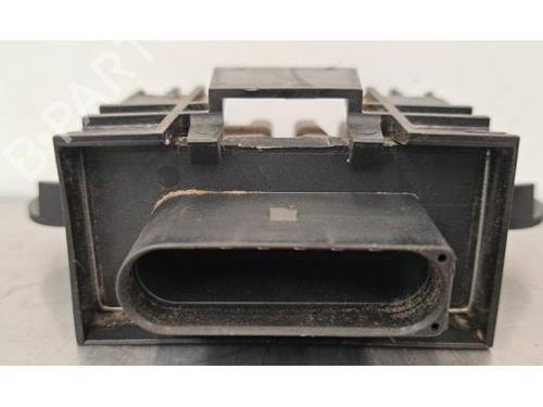 Used Electronic module VW TRANSPORTER T6 Van (SGA, SGH, SHA, SHH) 2.0 TDI (110 hp) 25705650