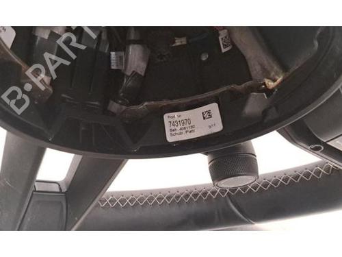 Volant PORSCHE TAYCAN (Y1A) Performance Battery Plus (Y1AAA1) | BP30840208C49