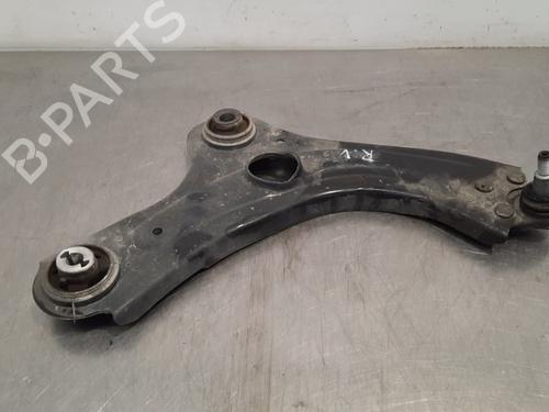 Used Right front suspension arm RENAULT CLIO V (B7_) 1.5 Blue dCi 85 (B7AG) (86 hp) 15791422