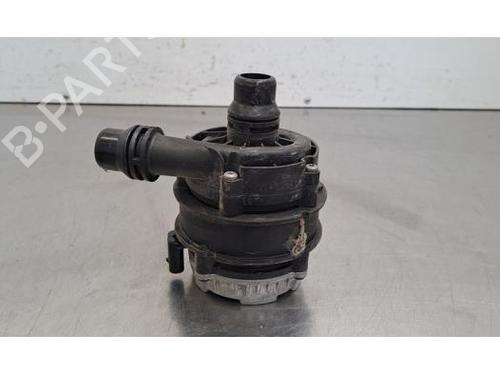Used Auxiliary water pump Auxiliary water pump MERCEDES-BENZ GLC Coupe (C253) 300 de 4-matic (253.311) (306 hp) 36772868 36772868