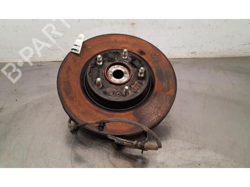 Used Right front steering knuckle HYUNDAI i30 Estate (PDE) 1.6 CRDi (116 hp) 24965819