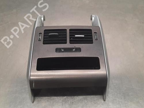 Used Air vent LAND ROVER RANGE ROVER SPORT II (L494) 3.0 SDV6 4x4 (306 hp) 23626158