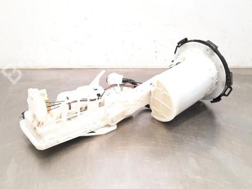 Used Fuel pump TOYOTA COROLLA Estate (_E21_) 1.8 Hybrid (ZWE211) (122 hp) 20080777