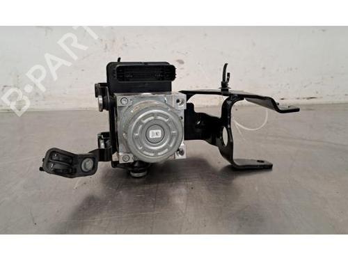 Used ABS pump PEUGEOT 208 II (UB_, UP_, UW_, UJ_) 1.2 PureTech 75 (75 hp) 24624683