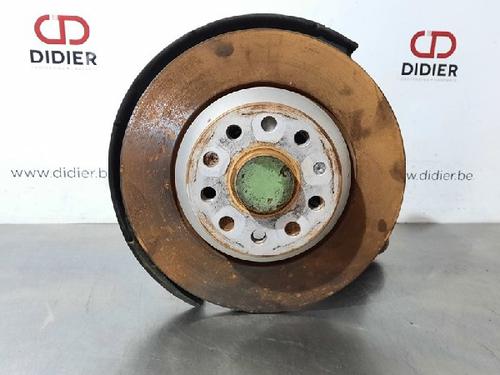 Used Left rear steering knuckle SKODA SUPERB III Estate (3V5) 1.6 TDI (120 hp) 10883241