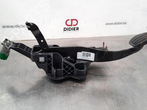 Clutch pedal PEUGEOT EXPERT Van (V_) 1.5 BlueHDi 120 | BP10896735I13
