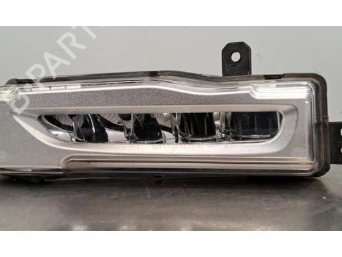 Used Right front fog light BMW X5 (G05, F95) xDrive 30 d (265 hp) 31076659