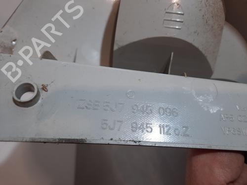 Right taillight SKODA ROOMSTER (5J7) 1.2 TSI | BP15032942C35 