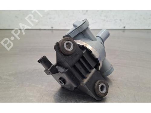 Auxiliary water pump BMW 5 Touring (G31) 530 e Plug-in-Hybrid | BP40288974M111 - Image 5