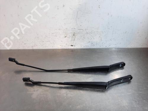 Used Front windshield wiper arm VW GOLF VII (5G1, BQ1, BE1, BE2) 2.0 TDI (150 hp) 23607143