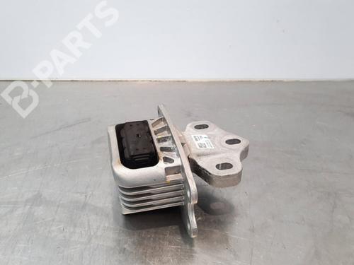 Used Engine mount Engine mount MINI MINI (F55) Cooper (136 hp) 10897836 10897836