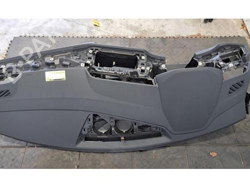 Dashboard AUDI Q3 (F3B) 35 TDI | BP29393242C46 