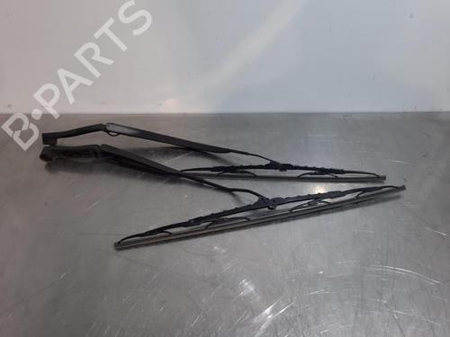 Front windshield wiper arm KIA SOUL I (AM) 1.6 CRDi 128 | BP23578738C143 