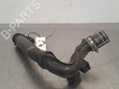 Used Intercooler pipe PEUGEOT 5008 II (MC_, MJ_, MR_, M4_) 2.0 BlueHDi 180 (MJEHZW, MJEHZR, MJEHZP) (177 hp) 23617620