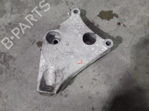 Used Engine mount BMW 5 (F10) 518 d (136 hp) 10877302