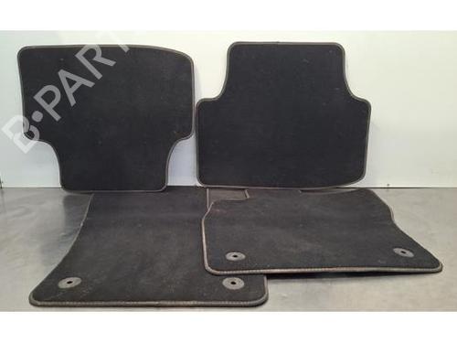 other-vw-golf-viii-variant-cg5-db5-2020-33476715 main image