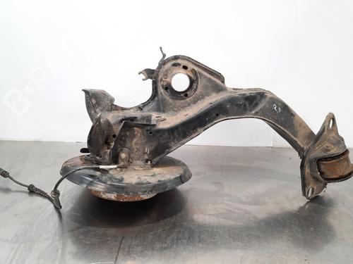 Used Right rear steering knuckle BMW X1 (F48) xDrive 18 d (150 hp) 11728660