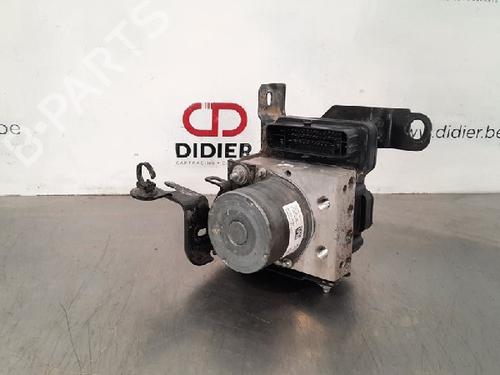 Used ABS pump PEUGEOT 3008 II SUV (MC_, MR_, MJ_, M4_) 1.6 BlueHDi 115 (MCBHXW, MCBHYB) (116 hp) 10885656