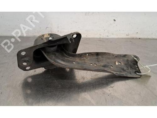 Used Right rear suspension arm AUDI A3 Limousine (8YS, 8YM) 35 TDI (150 hp) 24360986