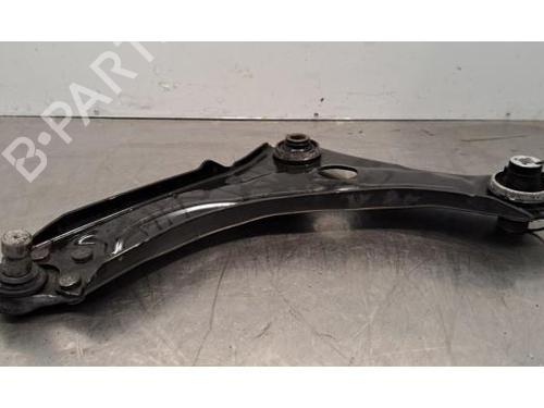 Draagarm links voor RENAULT MEGANE IV Grandtour (K9A/M/N_) 1.5 Blue dCi 115 (K9A6) (116 hp) 30806894