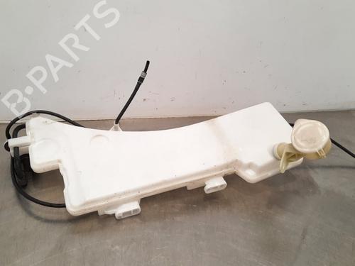 Windscreen washer tank PEUGEOT 3008 II SUV (MC_, MR_, MJ_, M4_) 1.6 PureTech 180 (M45GFR, M45GFU) 9826400780